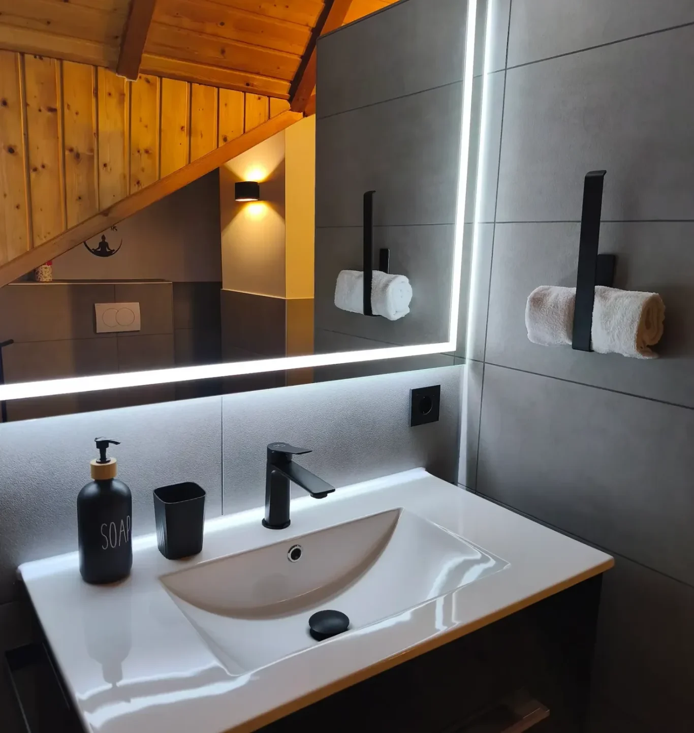 Ferienwohnung Burgzauber Burghausen Bad Ferienwohnung Burgzauber Burghausen Badezimmer in Burghausen Unterkunft mit modernem Bad